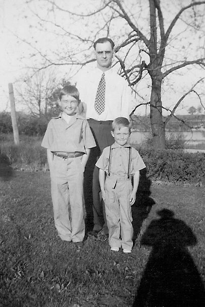 1945 Dale with Roy & Gerry Randall